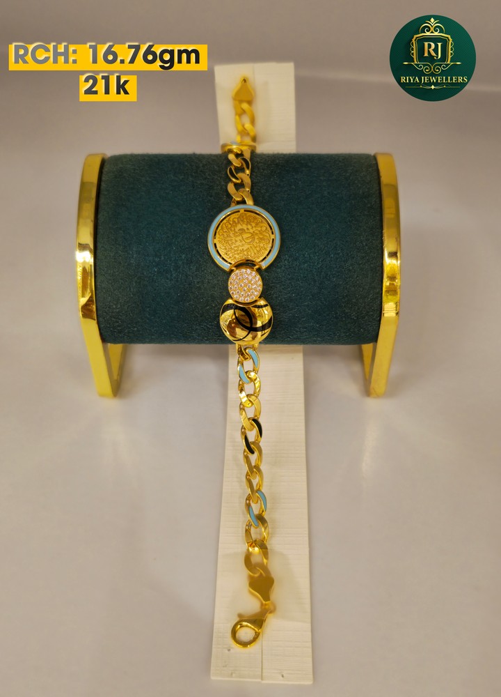 Wristlet
